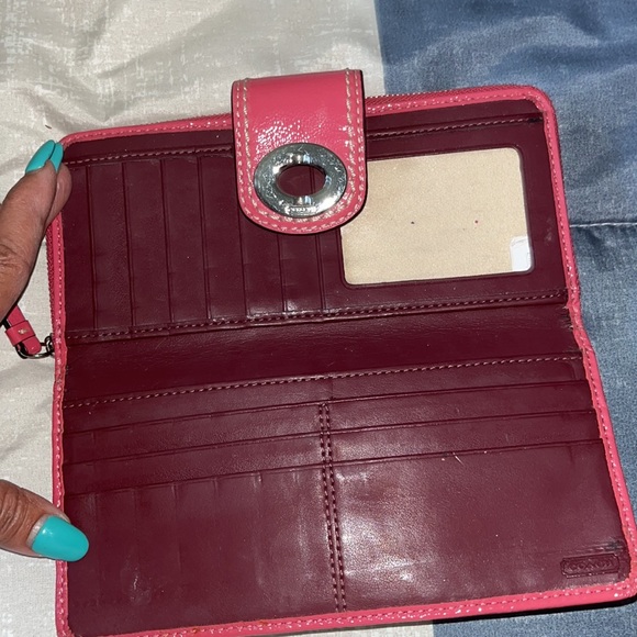 Wallet - Picture 3 of 7